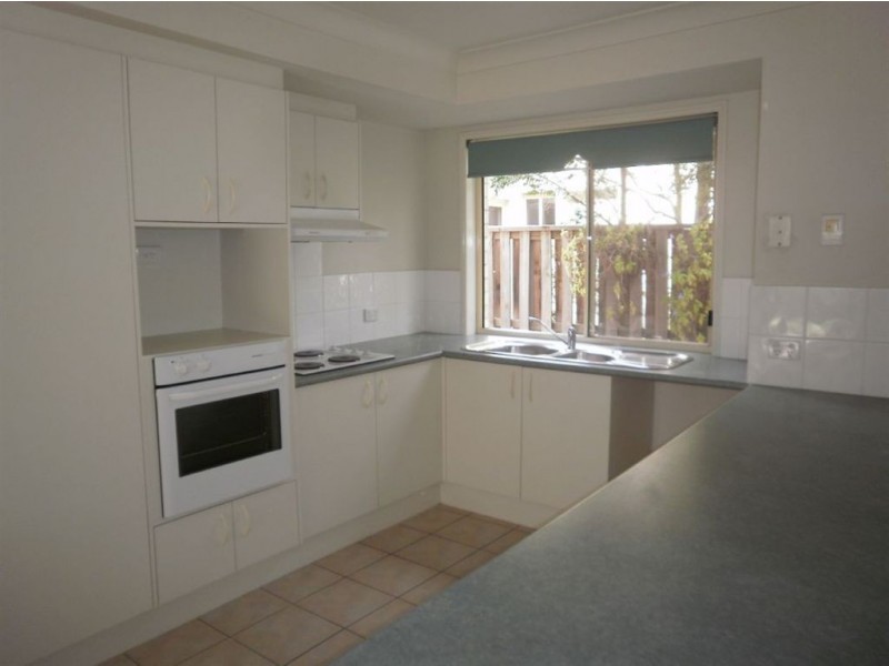 20 Palm Street, Kenmore QLD 4069