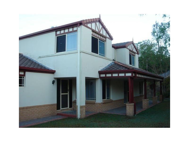 47 Palm Street, Kenmore QLD 4069