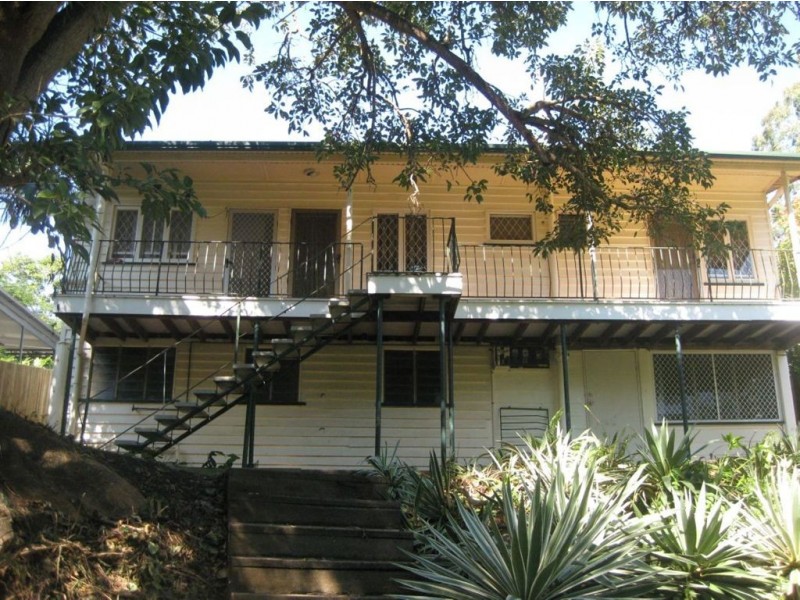 125 Jerrang Street, Indooroopilly QLD 4068