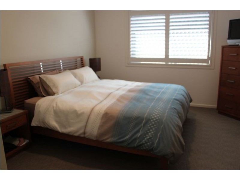 21 Mirbelia Street, Kenmore Hills QLD 4069