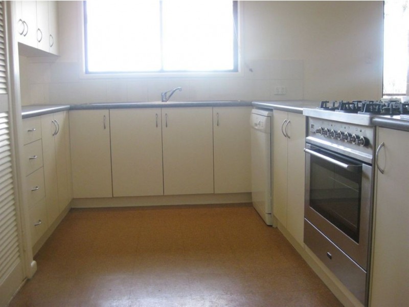 4 Jingara Crt, Karana Downs QLD 4306