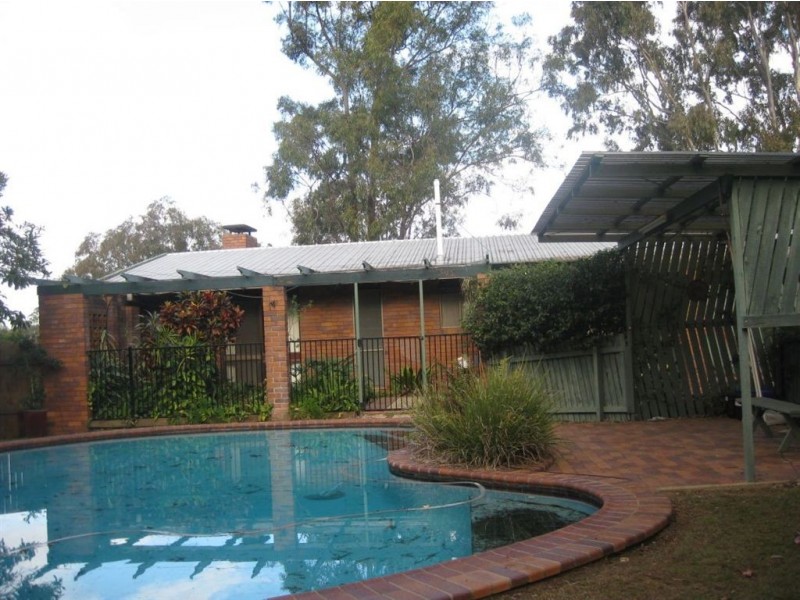 4 Jingara Crt, Karana Downs QLD 4306