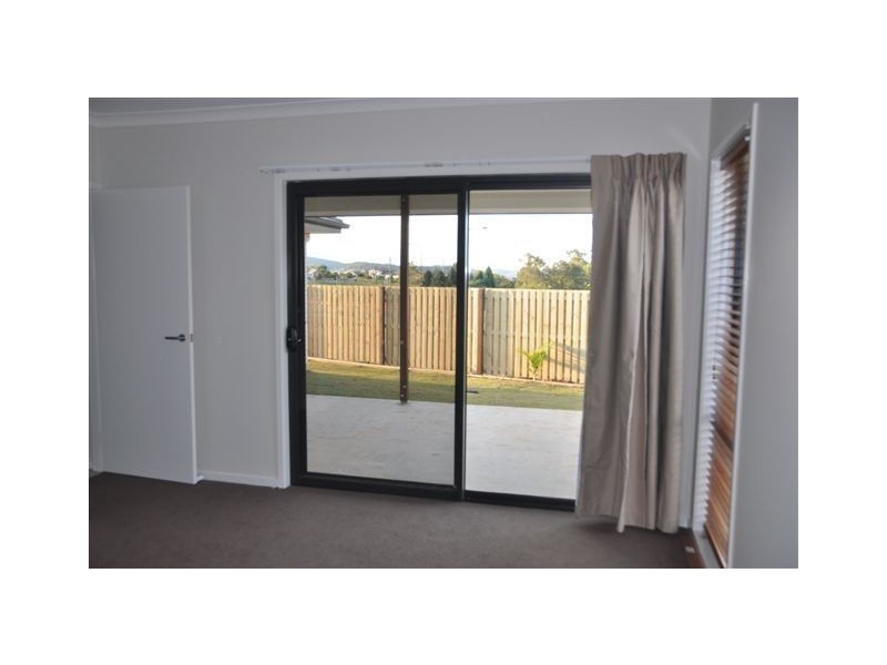 5 Leopardwood Close, Moggill QLD 4070