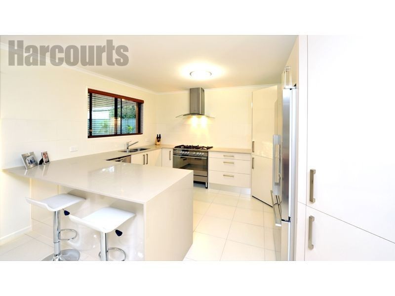 58 Birkin Rd, Bellbowrie QLD 4070