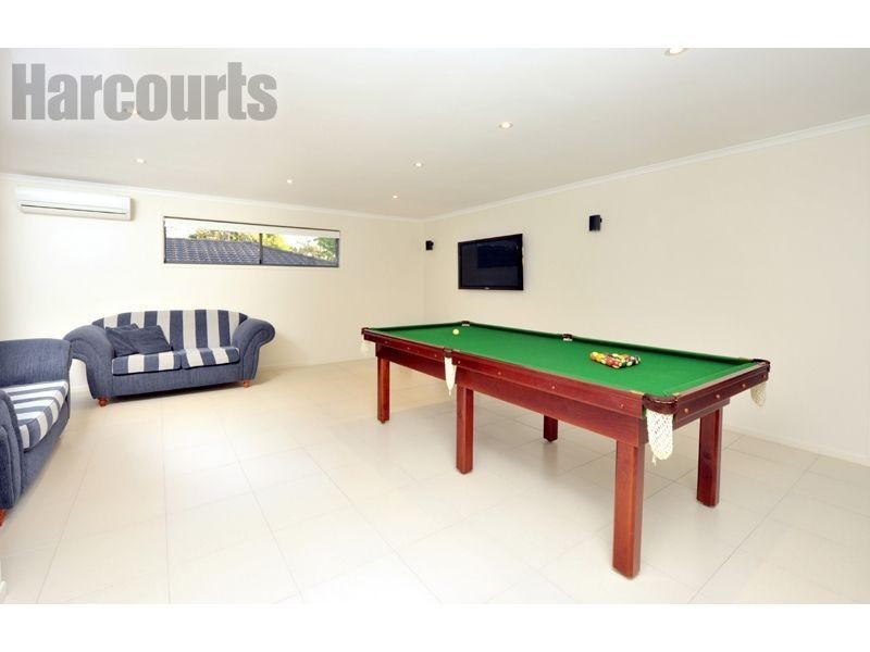 58 Birkin Rd, Bellbowrie QLD 4070