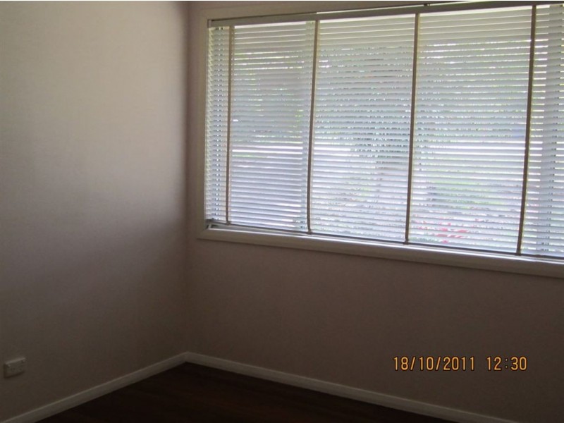 4 Gem Street, Kenmore QLD 4069