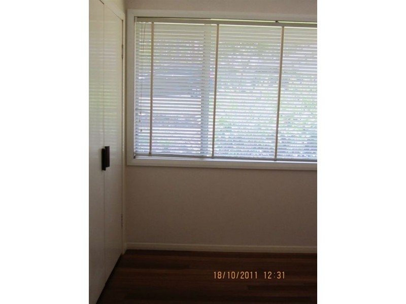 4 Gem Street, Kenmore QLD 4069