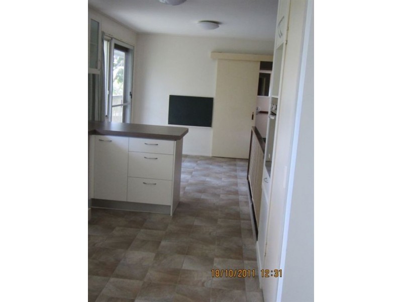 4 Gem Street, Kenmore QLD 4069