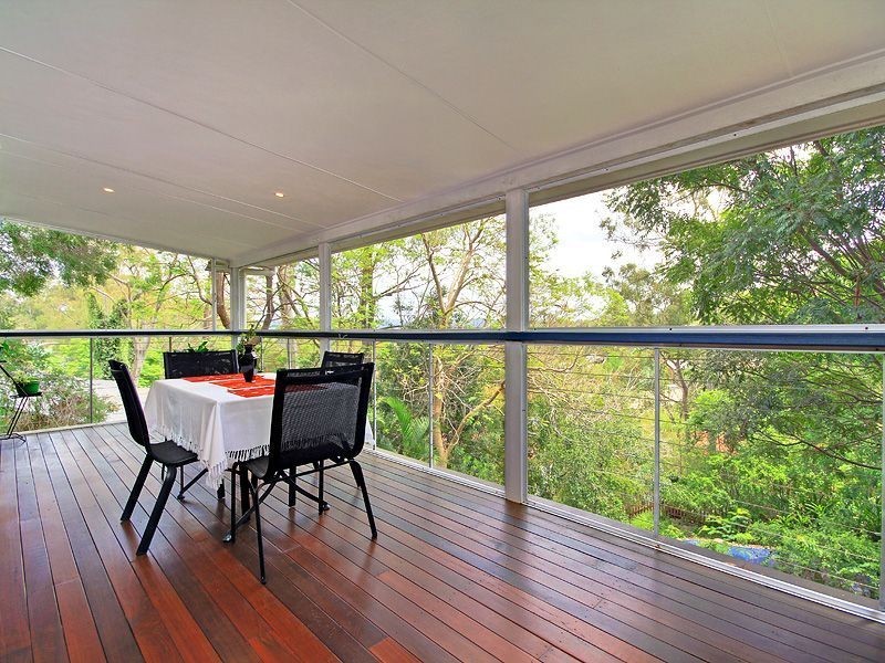 5 Gem Road, Kenmore QLD 4069