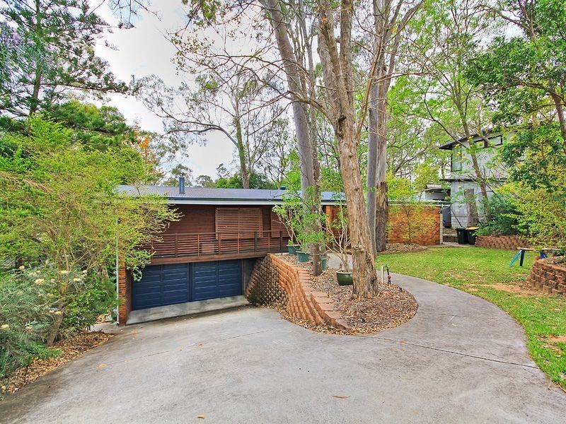 5 Gem Road, Kenmore QLD 4069