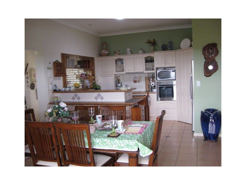 61 Beaufort Cres, Moggill QLD 4070