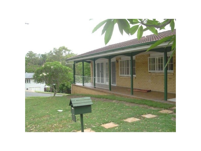 2 Byambee Street, Kenmore QLD 4069