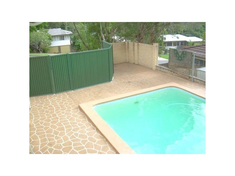 2 Byambee Street, Kenmore QLD 4069