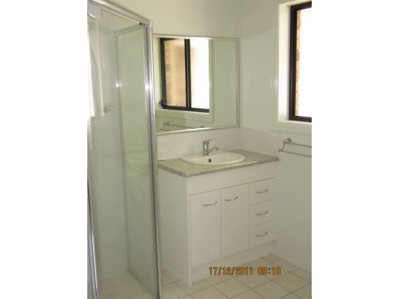 21 Pinkwood Street, Bellbowrie QLD 4070