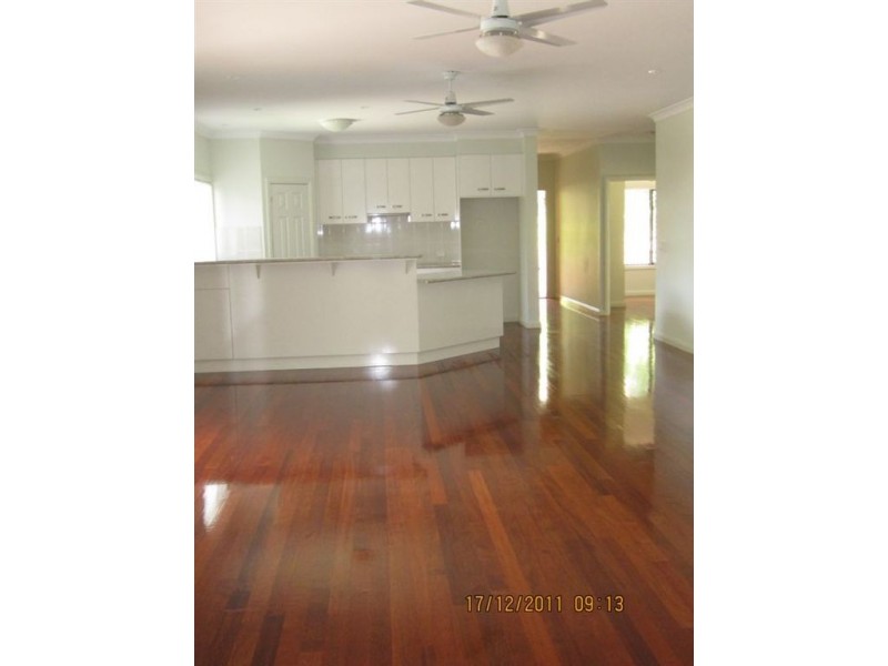 21 Pinkwood Street, Bellbowrie QLD 4070