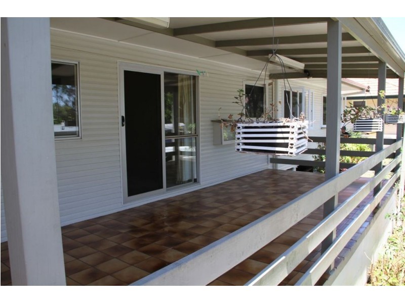 11 Gilruth Road, Kenmore QLD 4069