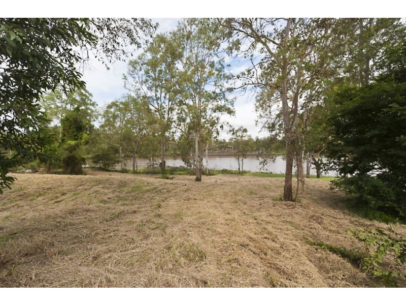 117 Lather Road, Bellbowrie QLD 4070