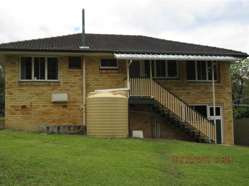 23 Wiseman Street, Kenmore QLD 4069