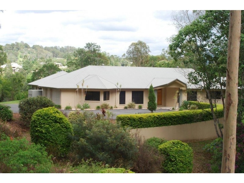 61 Airlie Road, Pullenvale QLD 4069