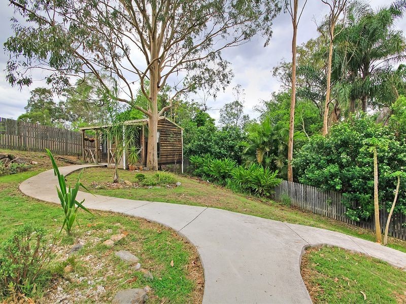 9 Illabo Court, Karana Downs QLD 4306