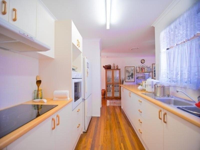 9 Illabo Court, Karana Downs QLD 4306