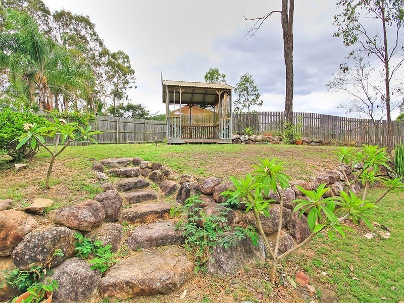 9 Illabo Court, Karana Downs QLD 4306