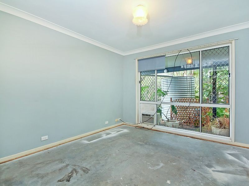 17 Nankoor Street, Chapel Hill QLD 4069