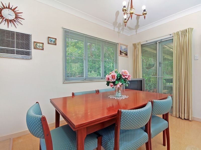 14 Noreen Street, Chapel Hill QLD 4069