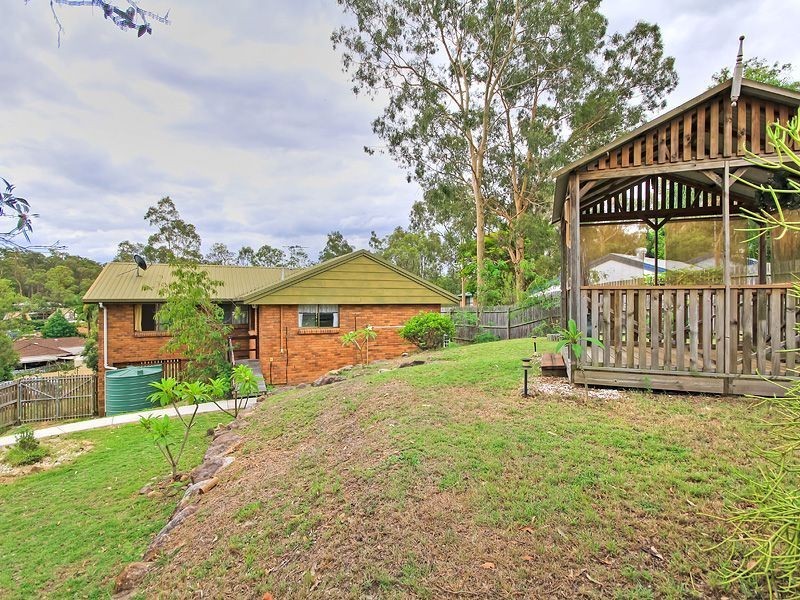 9 illaboo Ct, Karana Downs QLD 4306