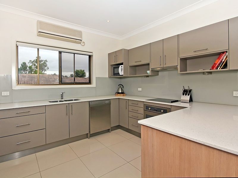 21 Mirbelia Street, Kenmore QLD 4069