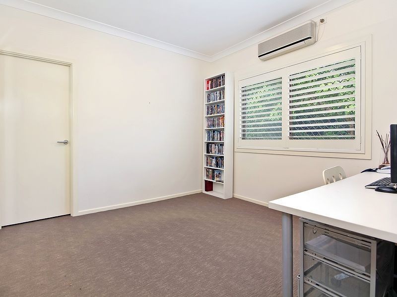 21 Mirbelia Street, Kenmore QLD 4069