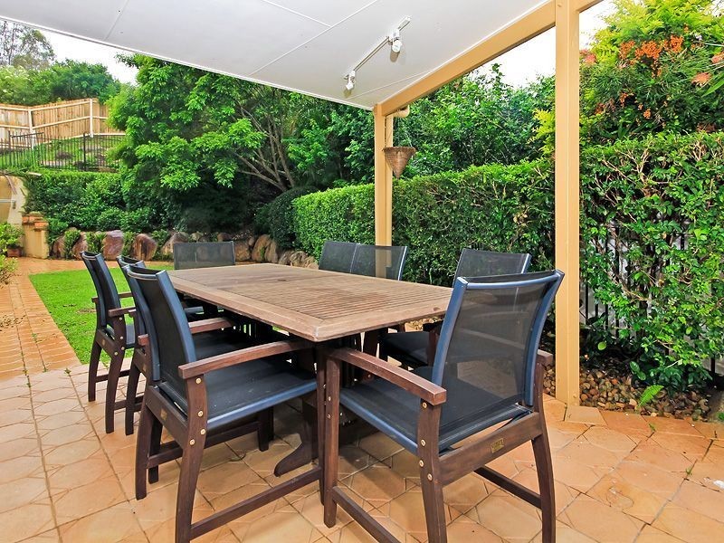 21 Mirbelia Street, Kenmore QLD 4069