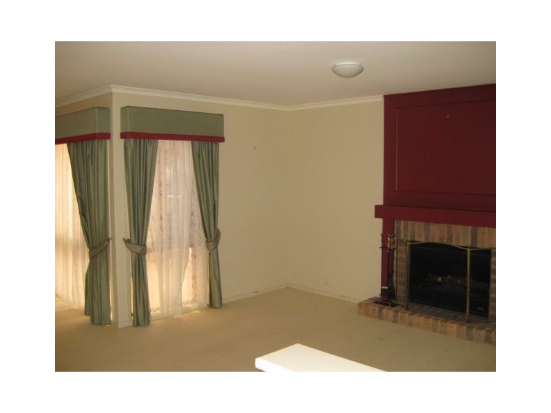 9 Diamantina st, Chapel Hill QLD 4069