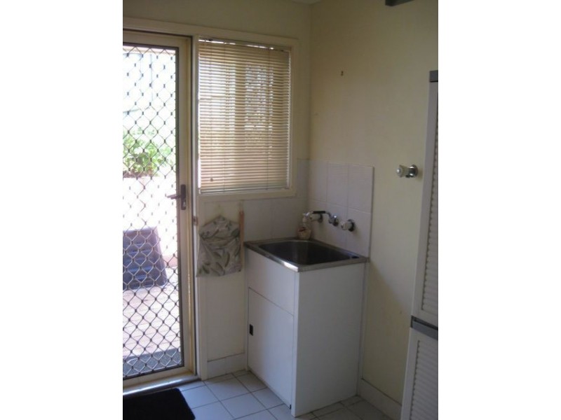 9 Diamantina st, Chapel Hill QLD 4069