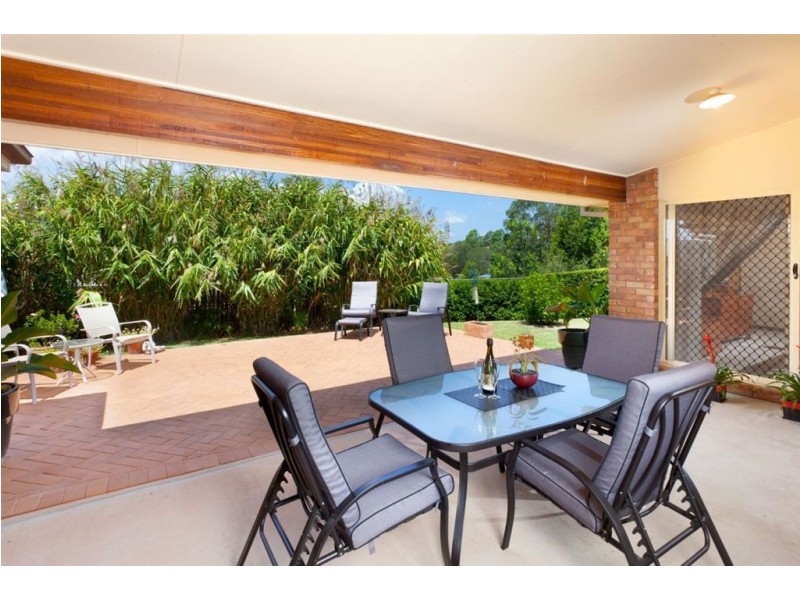 209 Gibson Crescent, Bellbowrie QLD 4070