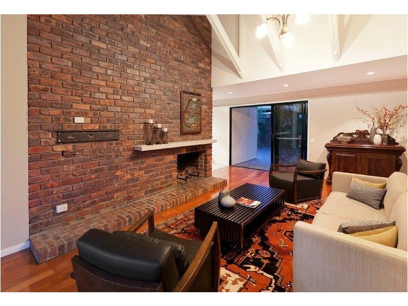272 Russell Terrace, Indooroopilly QLD 4068