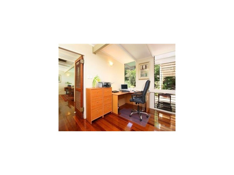 3 Cabramurra Street, Chapel Hill QLD 4069