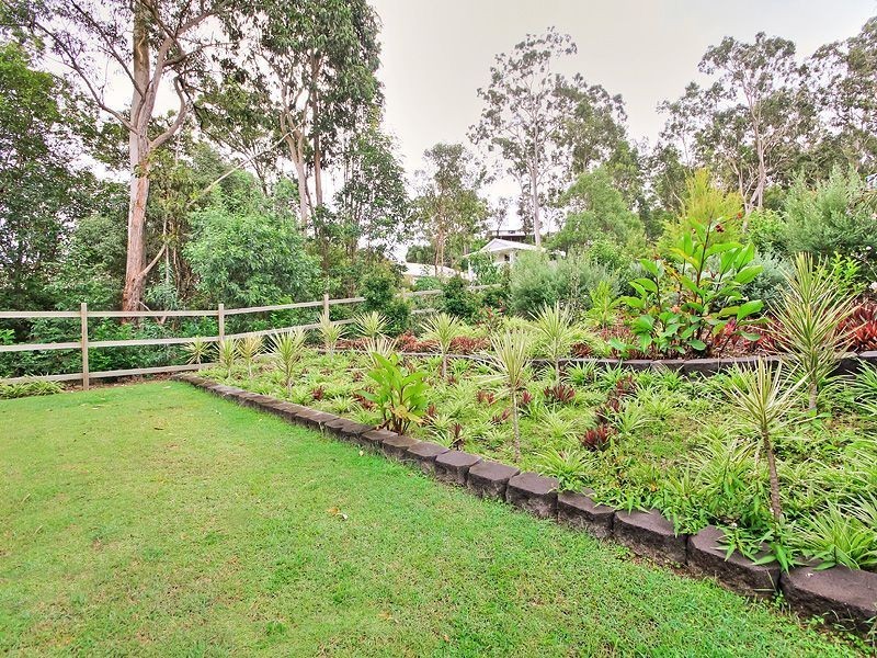 22 Corymbia Crescent, Anstead QLD 4070