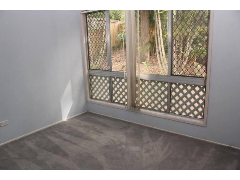 8 Fig Tree Pocket Road, Chapel Hill QLD 4069