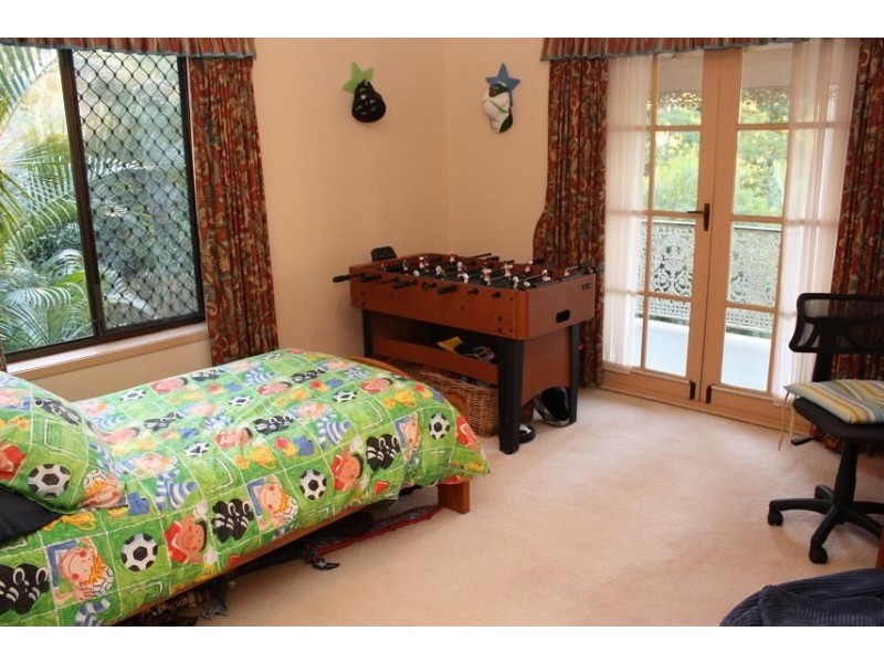 3 Nauria Street, Fig Tree Pocket QLD 4069