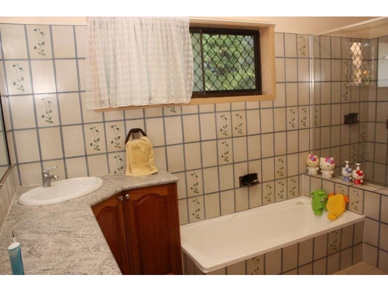 3 Nauria Street, Fig Tree Pocket QLD 4069