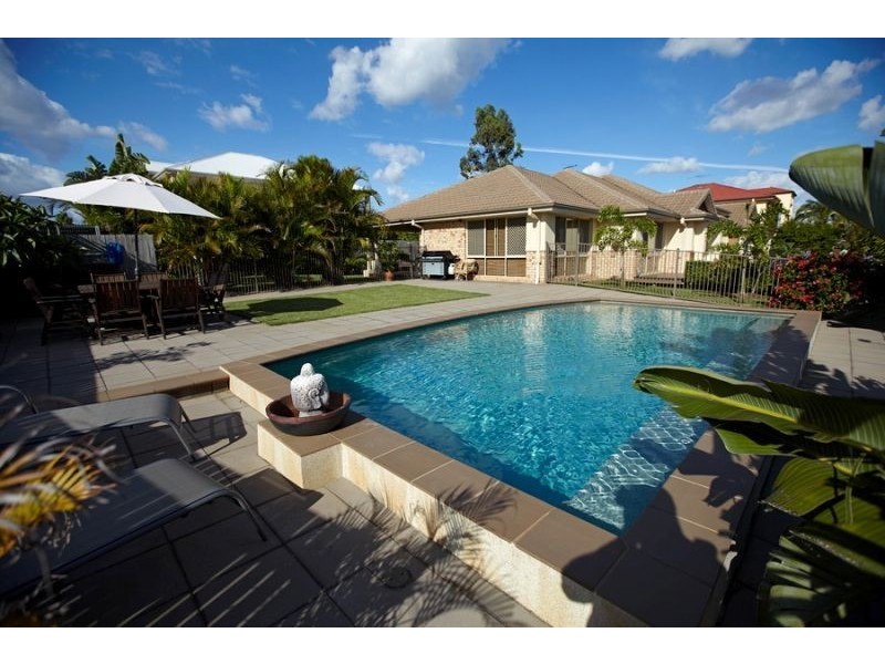 35 Glenwood Place, Moggill QLD 4070