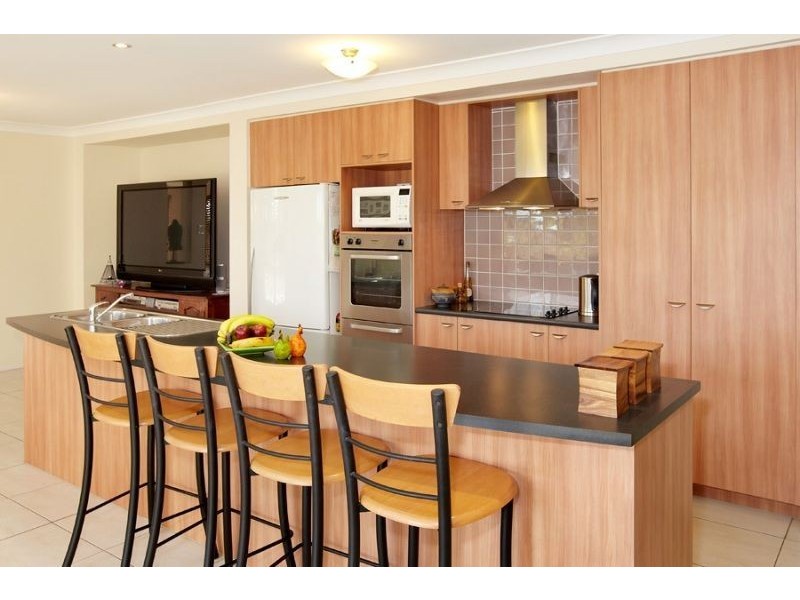 35 Glenwood Place, Moggill QLD 4070