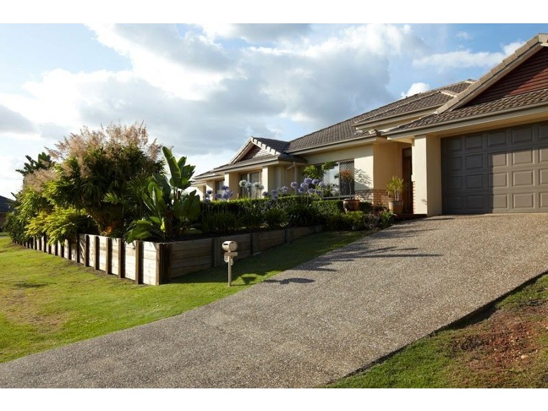 35 Glenwood Place, Moggill QLD 4070
