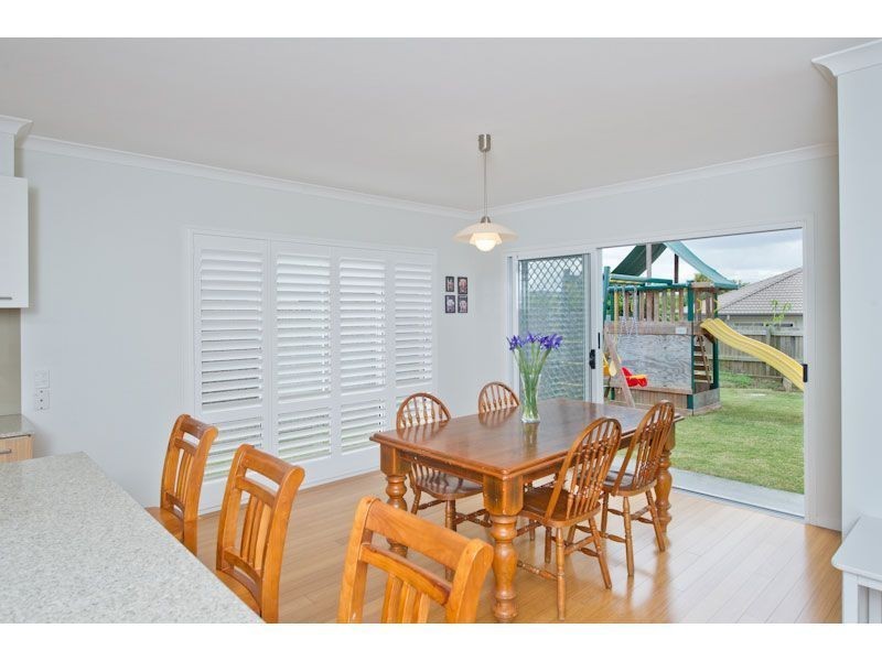 12 Frederick Street, Moggill QLD 4070