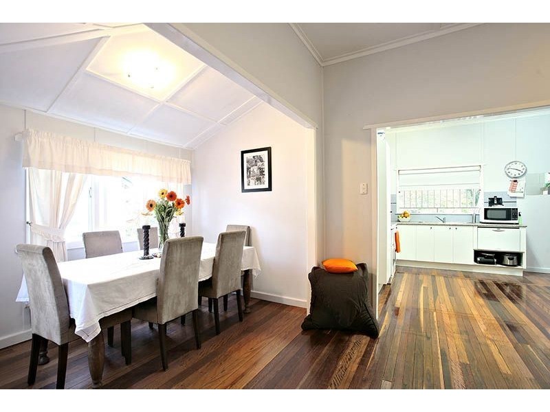 1074 Moggill Road, Kenmore QLD 4069