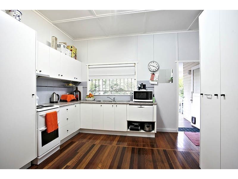 1074 Moggill Road, Kenmore QLD 4069