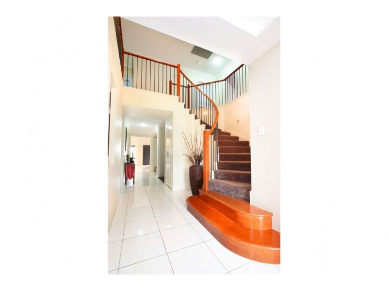 16 Frederick Street, Moggill QLD 4070