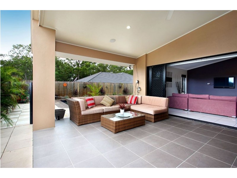 16 Frederick Street, Moggill QLD 4070