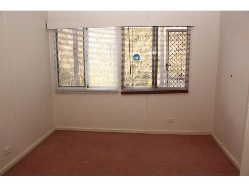 Brookfield QLD 4069